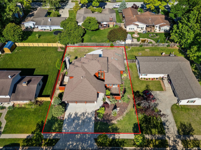 Listing Image 5