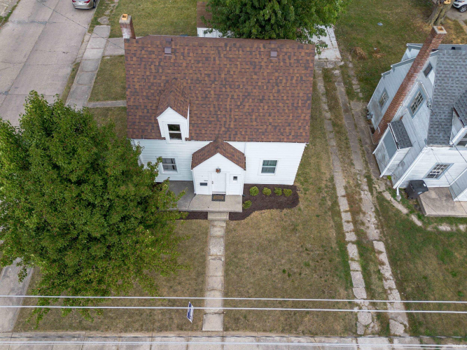 Listing Image 6