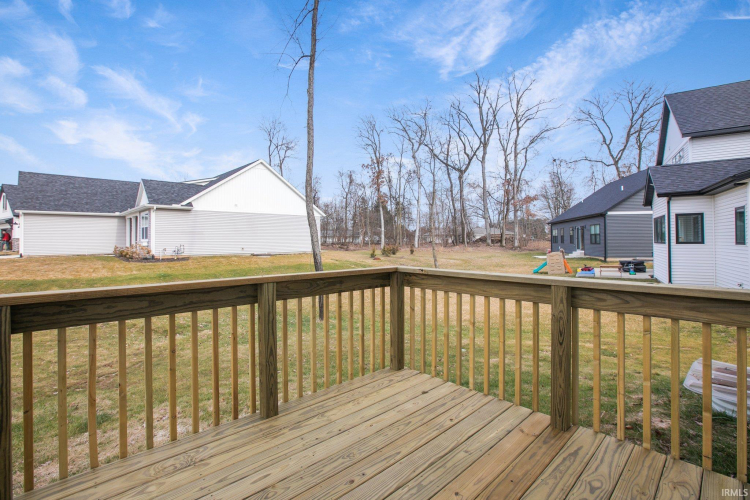 Listing Image 32
