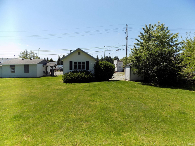 Listing Image 3