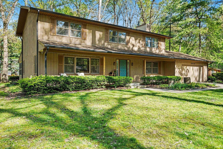 Listing Image 3