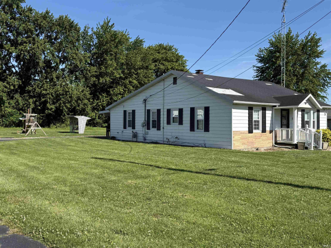 Listing Image 5