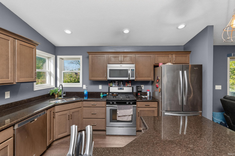 Listing Image 13