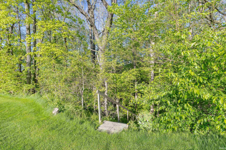 Listing Image 24