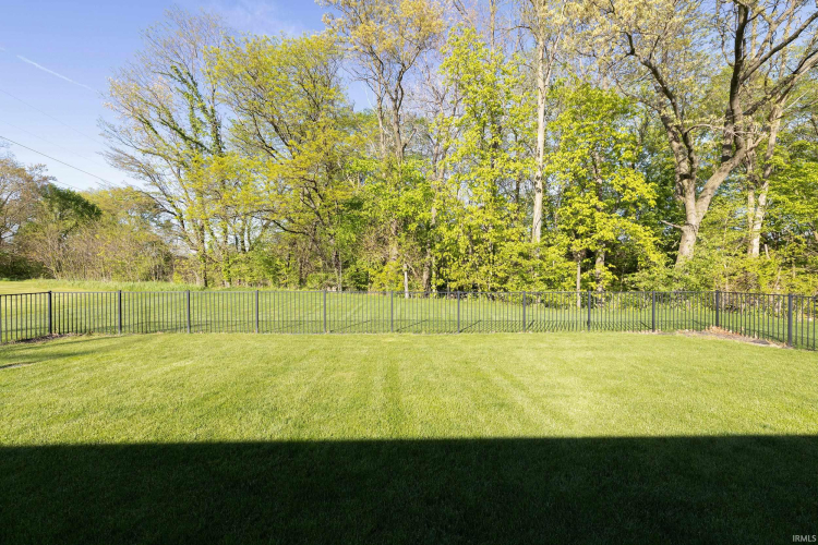 Listing Image 28