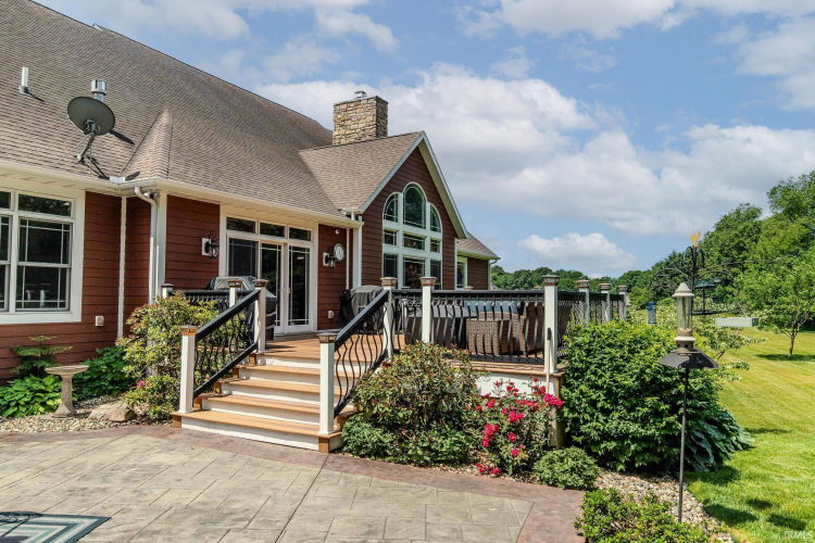 Listing Image 9