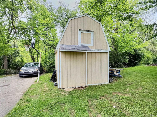 Listing Image 23
