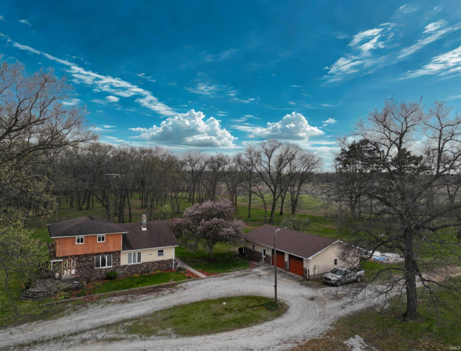Listing Image 6
