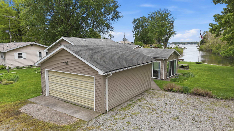 Listing Image 24