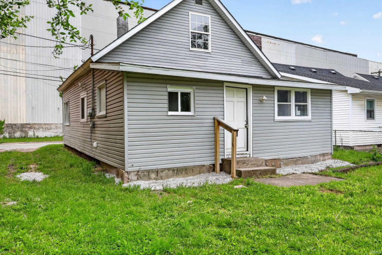 Listing Image 20