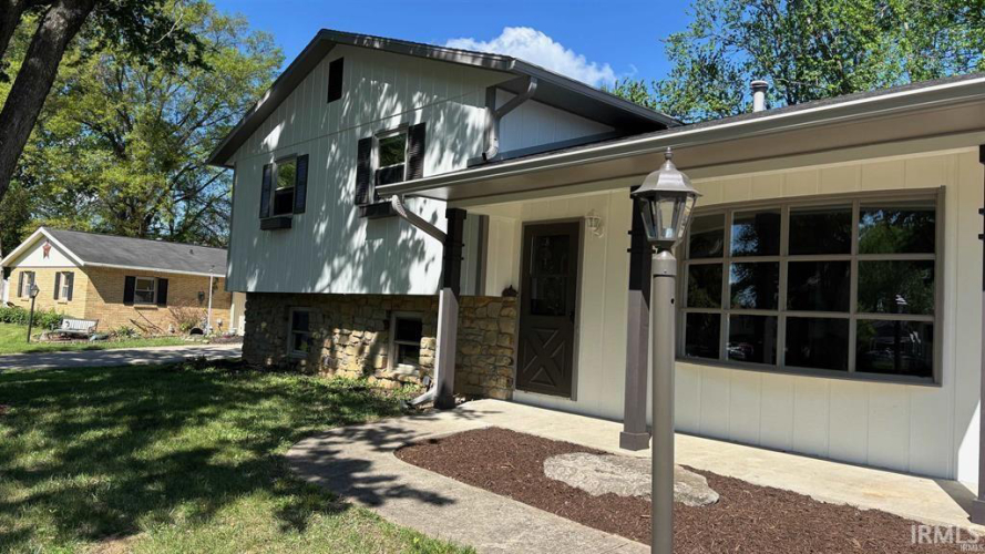 720 S Westwood Drive Bloomington, IN 47403-1779