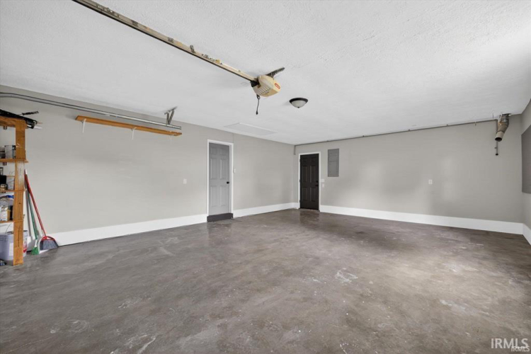 Listing Image 33