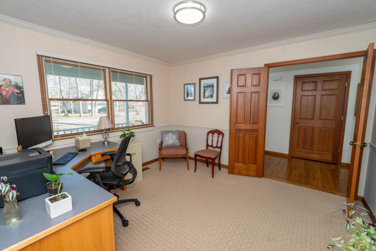 Listing Image 14
