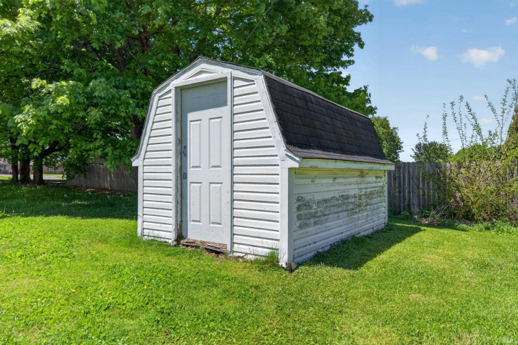 Listing Image 21
