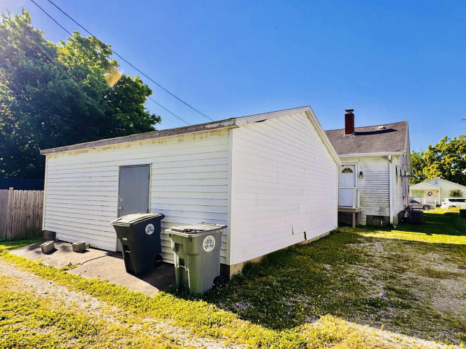 Listing Image 21