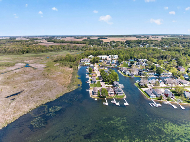 Listing Image 42
