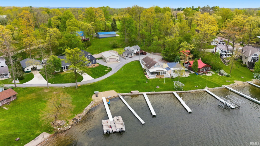 Listing Image 7