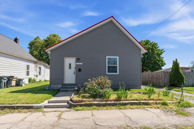 Listing Image 3
