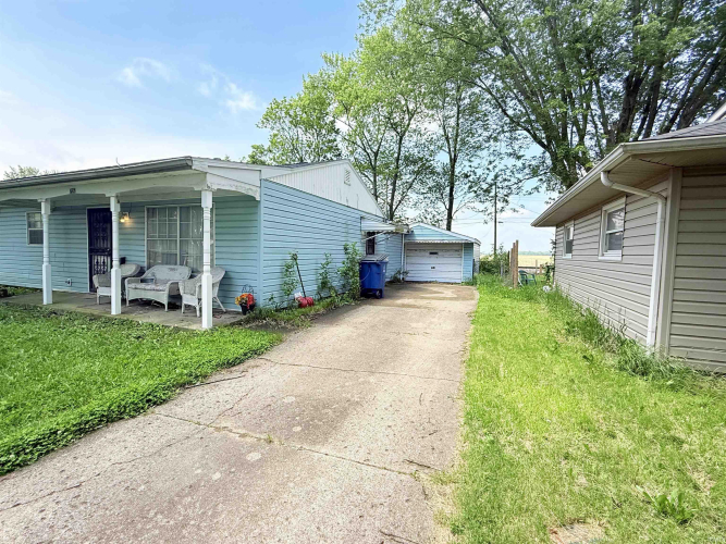 Listing Image 2