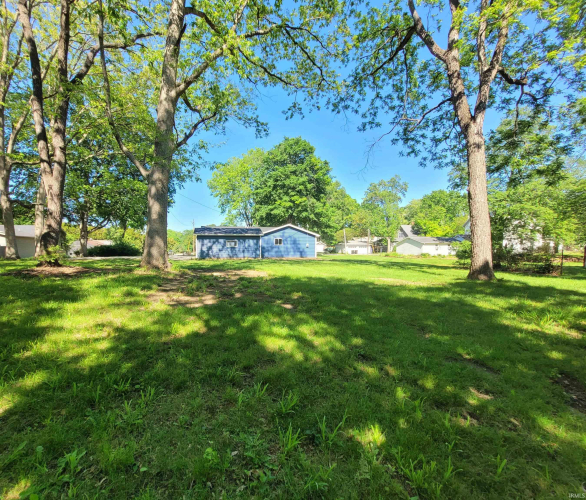 Listing Image 8