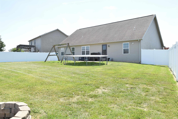 Listing Image 27
