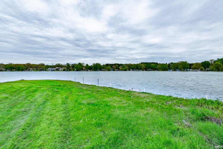 Listing Image 27