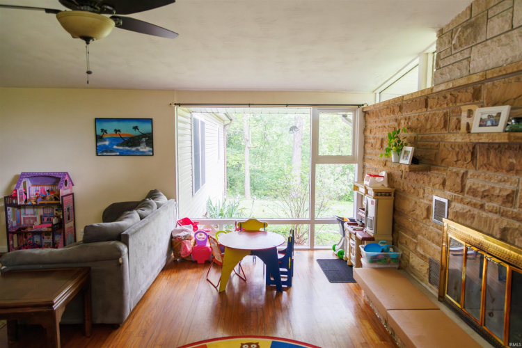 ルーチェページ 8524 W Skyline Drive French Lick IN 47432 (House For Sale) | MLS
