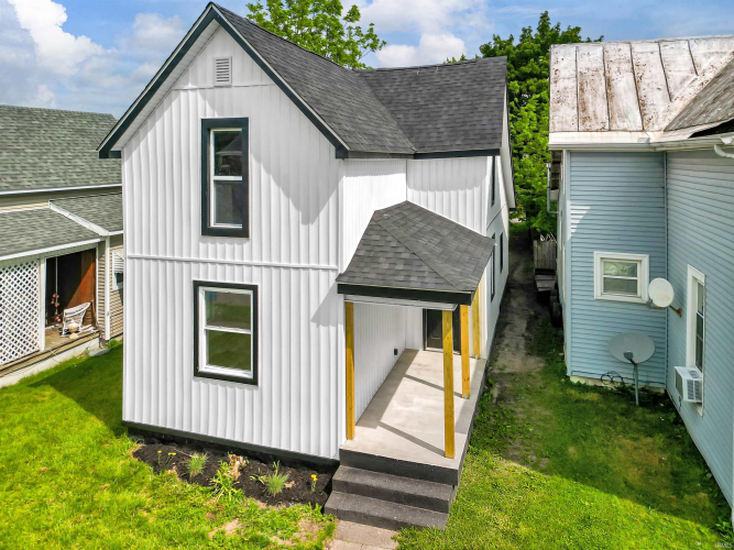 Listing Image 2