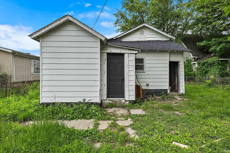 Listing Image 2