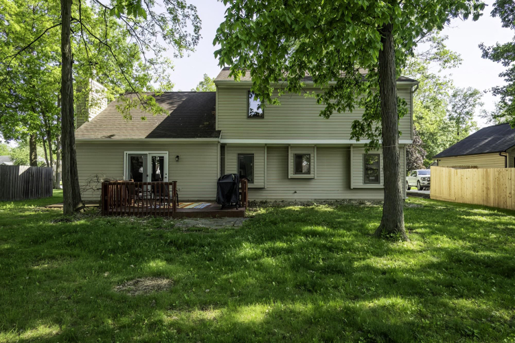 Listing Image 16