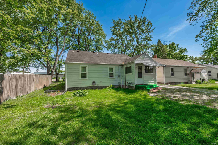 Listing Image 14
