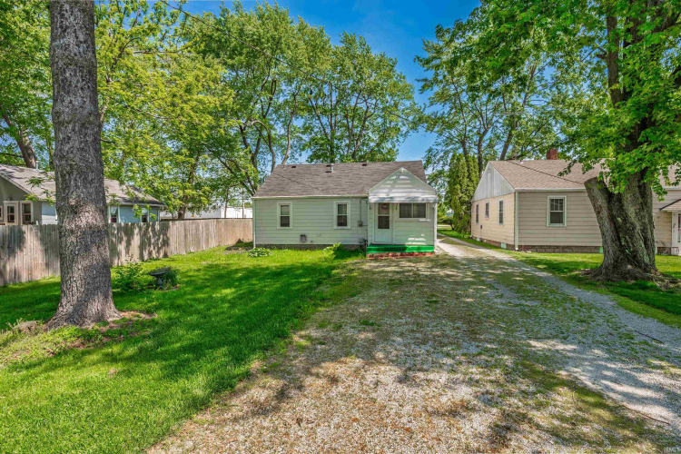 Listing Image 8