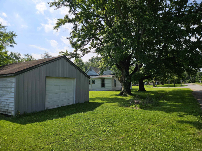 Listing Image 18