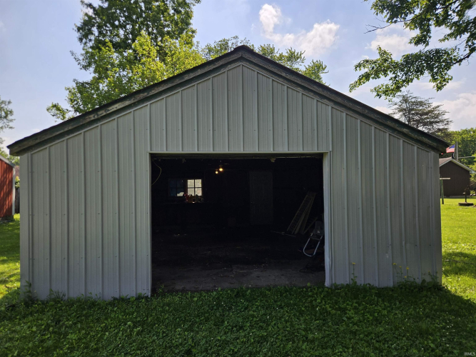 Listing Image 20