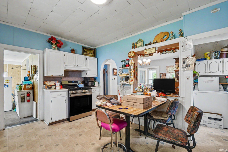 Listing Image 15