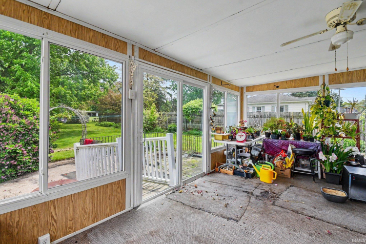 Listing Image 24