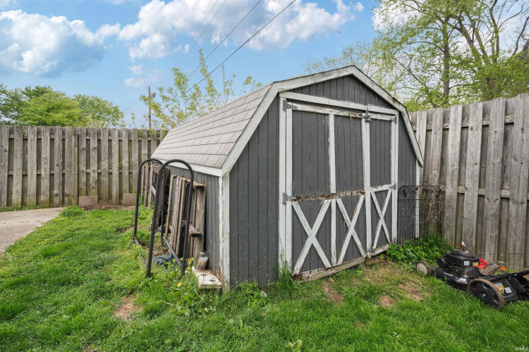 Listing Image 18