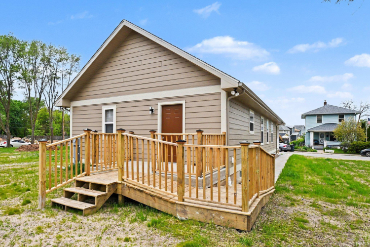 Listing Image 17