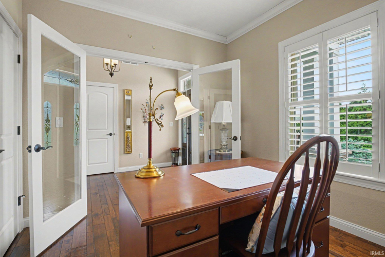 Listing Image 13