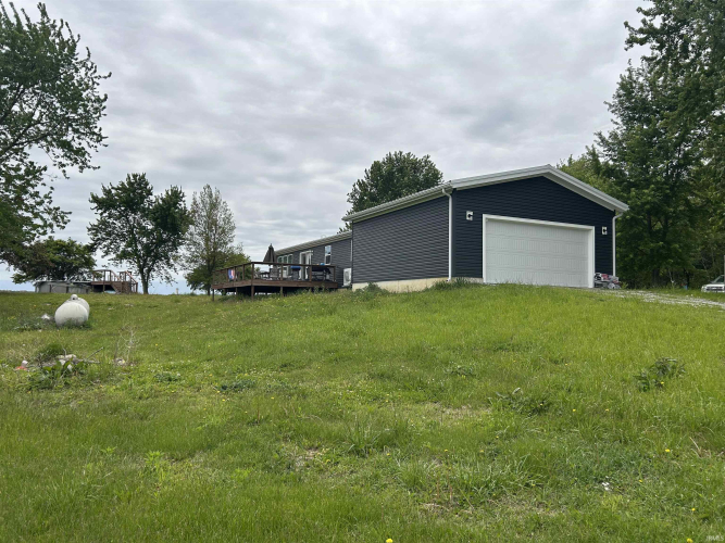 Listing Image 4