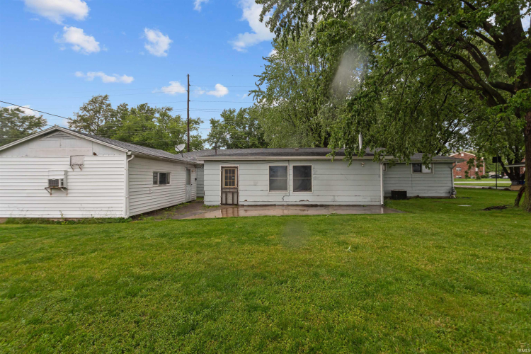 Listing Image 22