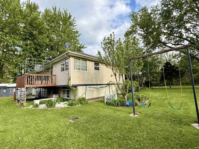 Listing Image 5