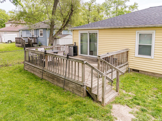 Listing Image 6
