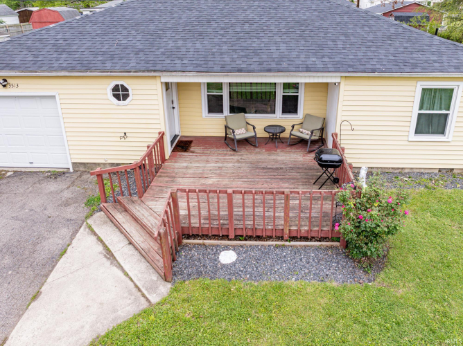 Listing Image 7