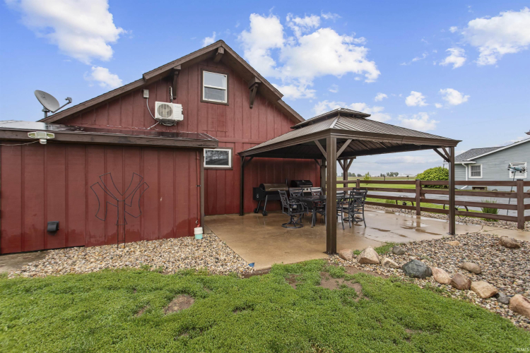 Listing Image 33