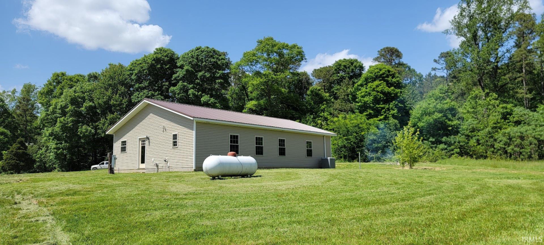 Listing Image 16