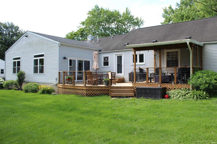 Listing Image 4