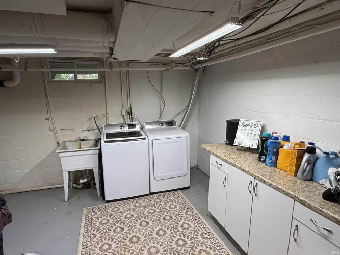 Listing Image 22
