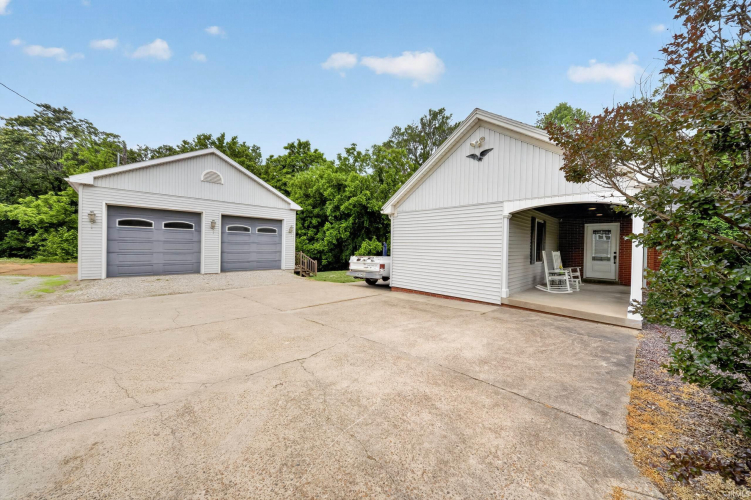 Listing Image 30