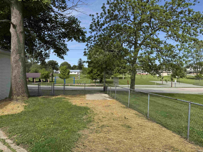 Listing Image 33